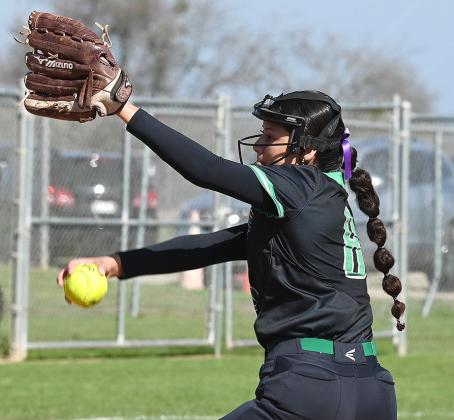 Lady Cub senior Laylah Gaona (8) delivers from the circle. Photo courtesy of Brett Voss’ The Sports Buzz