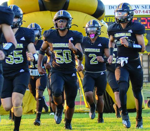 With top dogs behind them, Jackets look for first District 10-2A, DII win vs. Hubbard
